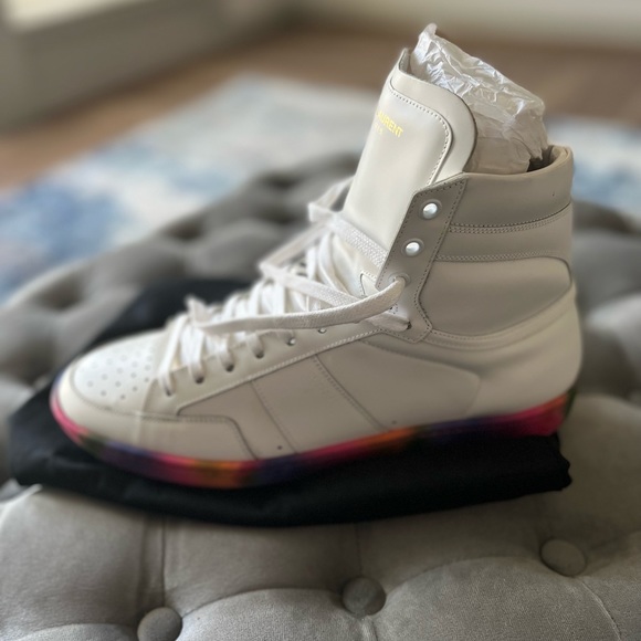 Saint Laurent s/l 10H sneakers I have a size 9 I paid 1k asking $500 obo - Picture 3 of 3